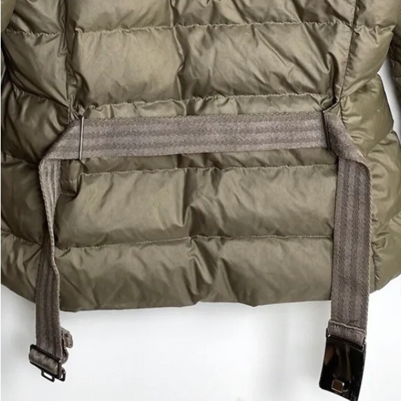 Moncler size large in tan color super cute light but warm - Picture 14 of 15